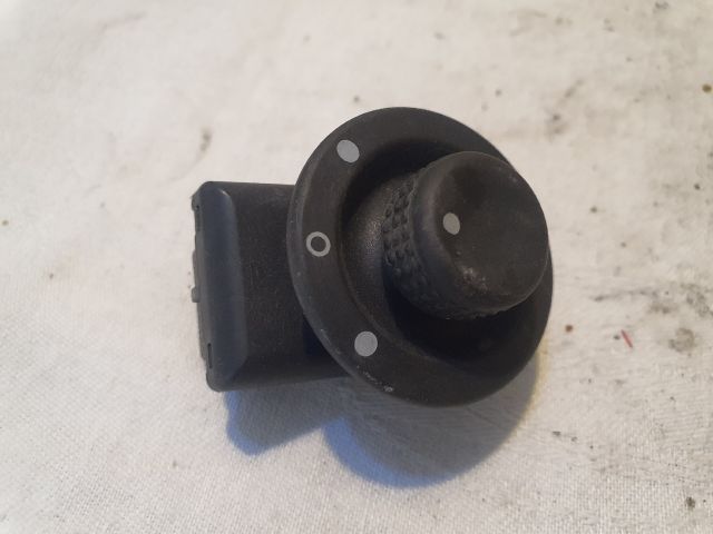 bontott DACIA SANDERO Tükör Kapcsoló