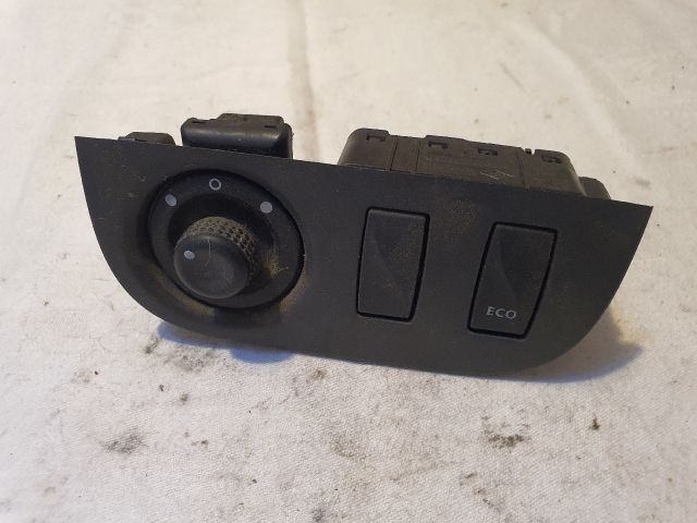 bontott DACIA SANDERO Tükör Kapcsoló