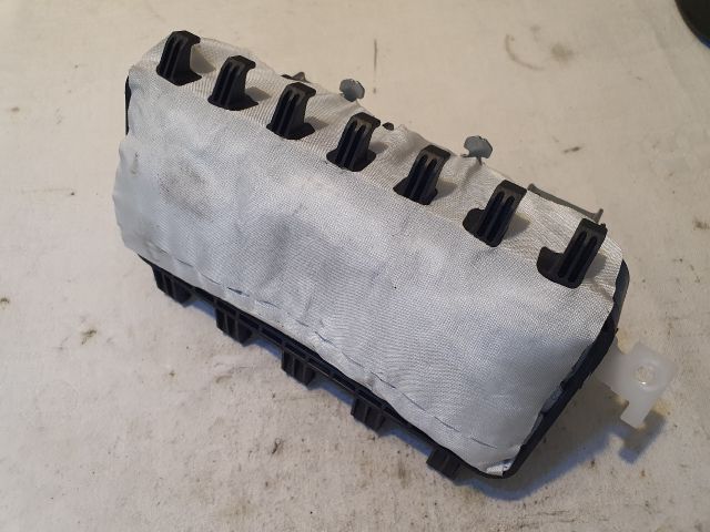 bontott DACIA SANDERO Utasoldali Légzsák