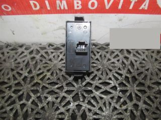 bontott DACIA SANDERO Vészvillogó Kapcsoló