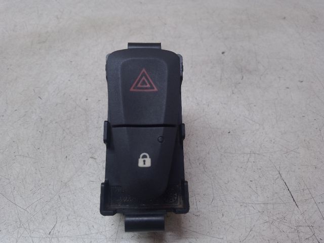 bontott DACIA SANDERO Vészvillogó Kapcsoló