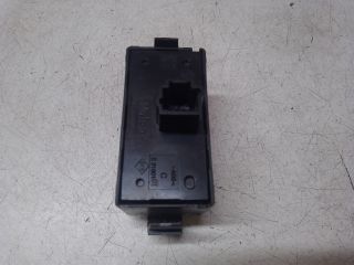 bontott DACIA SANDERO Vészvillogó Kapcsoló