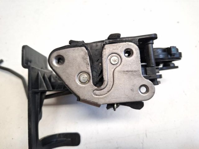 bontott DACIA SPRING Bal első Ajtózár