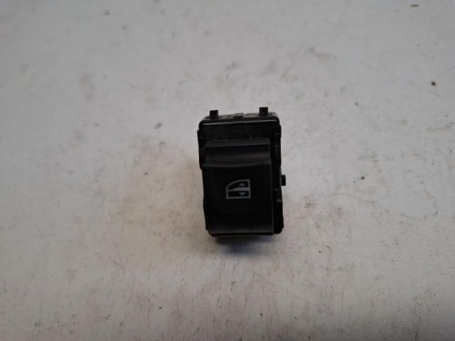 bontott DACIA SPRING Bal hátsó Ablakemelő Kapcsoló