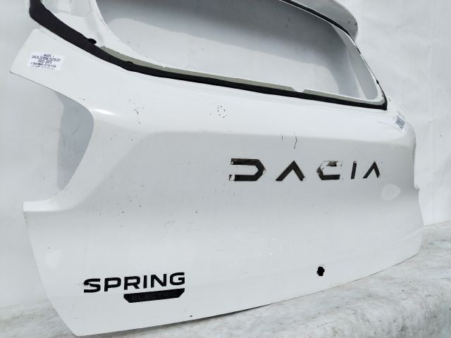 bontott DACIA SPRING Csomagtérajtó (Üres lemez)