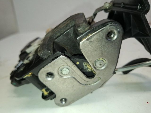 bontott DACIA SPRING Jobb első Ajtózár