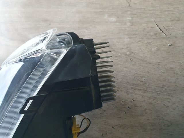 bontott DACIA SPRING Jobb Fényszóró