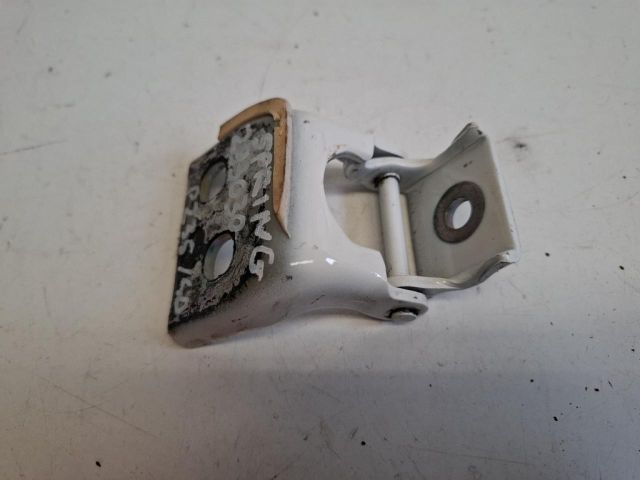 bontott DACIA SPRING Jobb hátsó Felső Zsanér