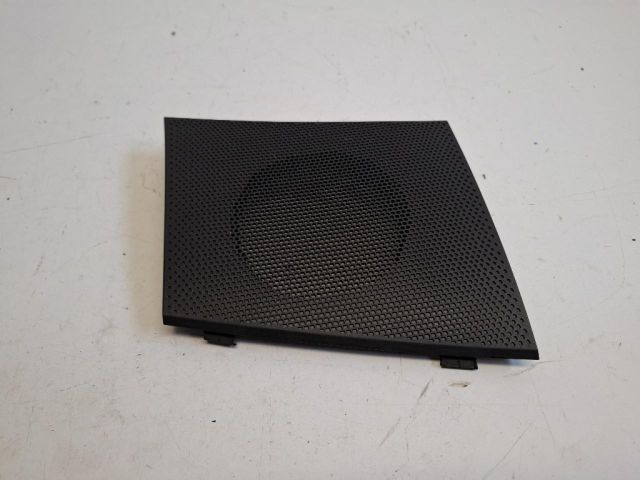 bontott DACIA SPRING Műszerfal Jobb Hangszóró Burkolat