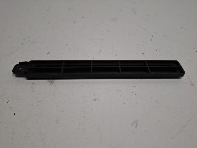 bontott DACIA SPRING Pollenszűrő Fedél