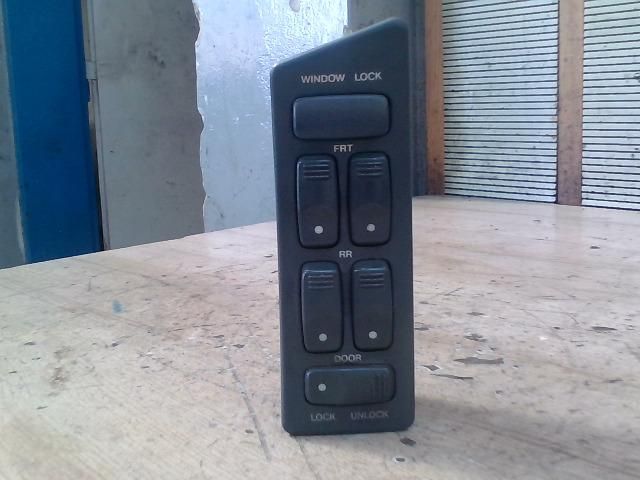 bontott DAEWOO ESPERO Bal első Ablakemelő Kapcsoló