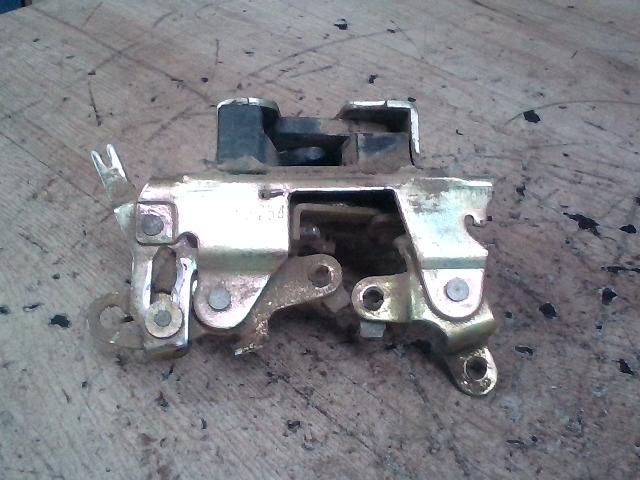 bontott DAEWOO ESPERO Bal hátsó Ajtózár