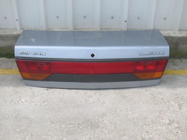 bontott DAEWOO ESPERO Csomagtérajtó (Üres lemez)