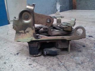 bontott DAEWOO ESPERO Jobb első Ajtózár