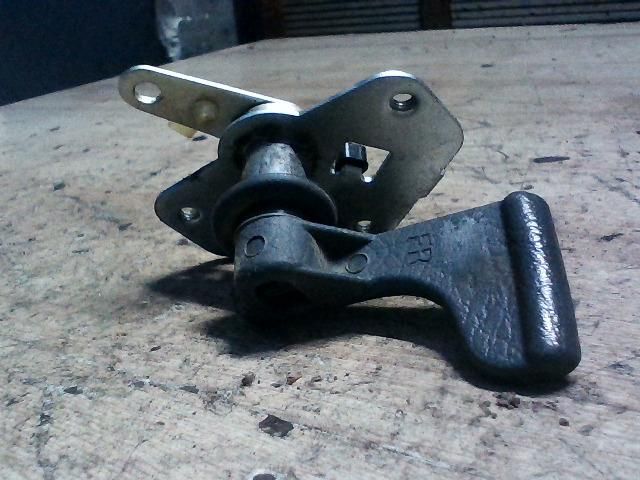 bontott DAEWOO ESPERO Jobb első Belső Kilincs