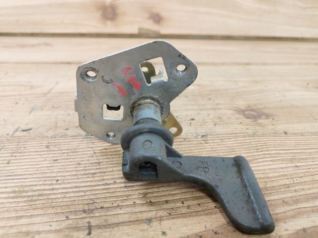 bontott DAEWOO ESPERO Jobb első Belső Kilincs