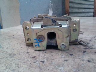 bontott DAEWOO ESPERO Jobb hátsó Ajtózár