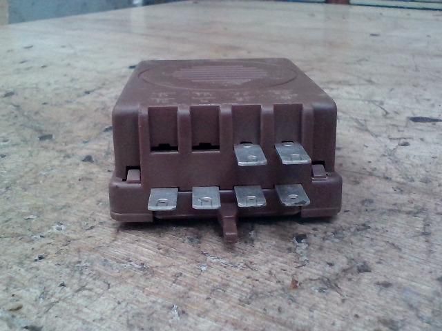 bontott DAEWOO ESPERO Relé