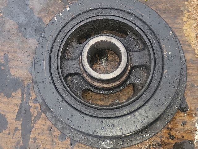 bontott DAEWOO EVANDA Főtengely Szíjtárcsa