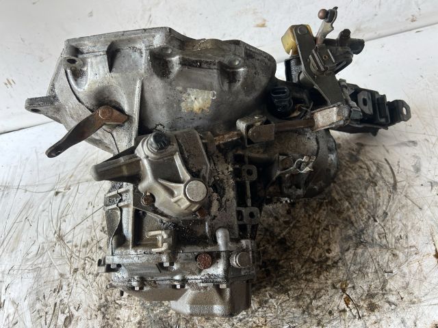 bontott DAEWOO EVANDA Váltó (Mechanikus)