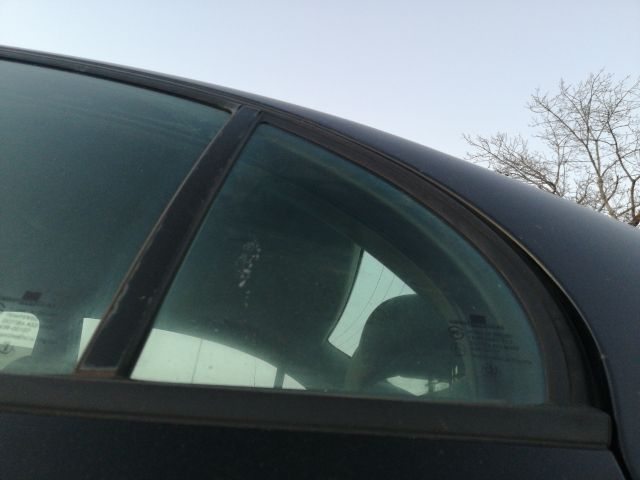 bontott DAEWOO EVANDA Bal hátsó Fixüveg (Ajtóban)