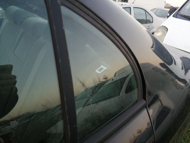 bontott DAEWOO EVANDA Bal hátsó Fixüveg (Ajtóban)