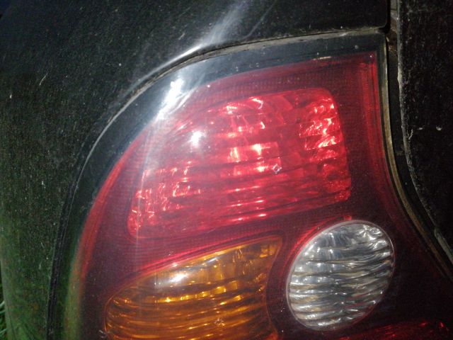 bontott DAEWOO EVANDA Bal Hátsó Lámpa