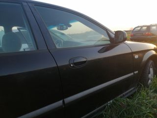 bontott DAEWOO EVANDA Jobb első Ajtó (Részeivel)