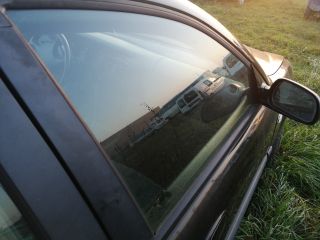 bontott DAEWOO EVANDA Jobb első Ajtó (Részeivel)