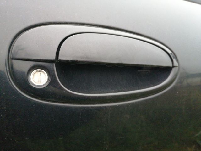 bontott DAEWOO EVANDA Jobb első Külső Kilincs