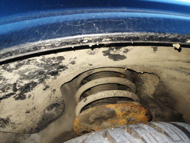 bontott DAEWOO EVANDA Jobb első Sárvédő