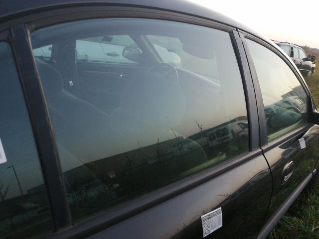 bontott DAEWOO EVANDA Jobb hátsó Ablak