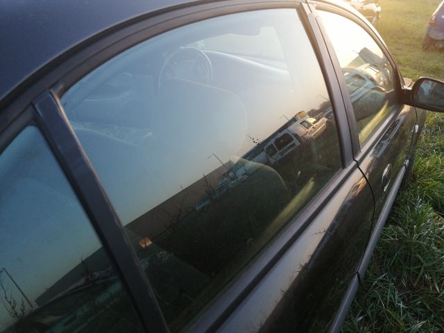 bontott DAEWOO EVANDA Jobb hátsó Ajtó (Részeivel)