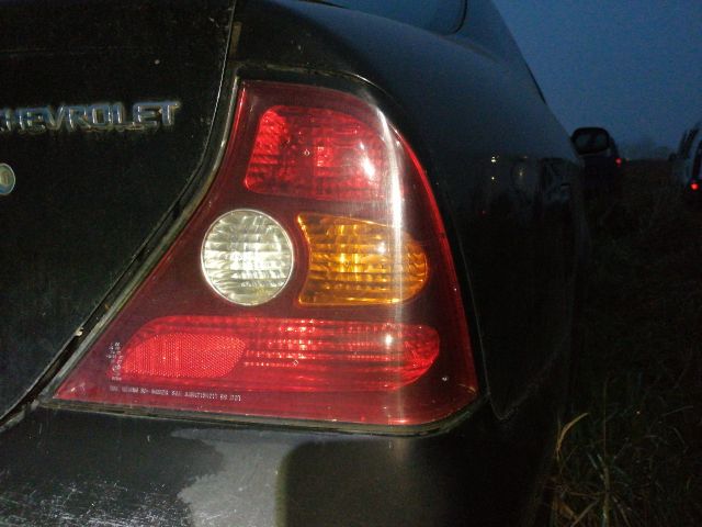 bontott DAEWOO EVANDA Jobb Hátsó Lámpa