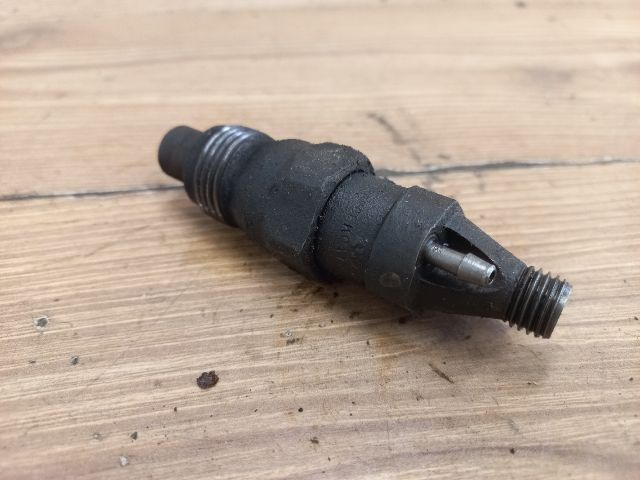 bontott DAEWOO FSO Porlasztó (1 db)