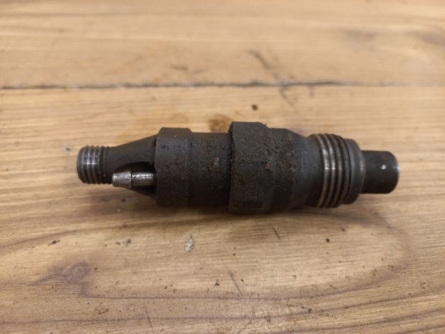 bontott DAEWOO FSO Porlasztó (1 db)