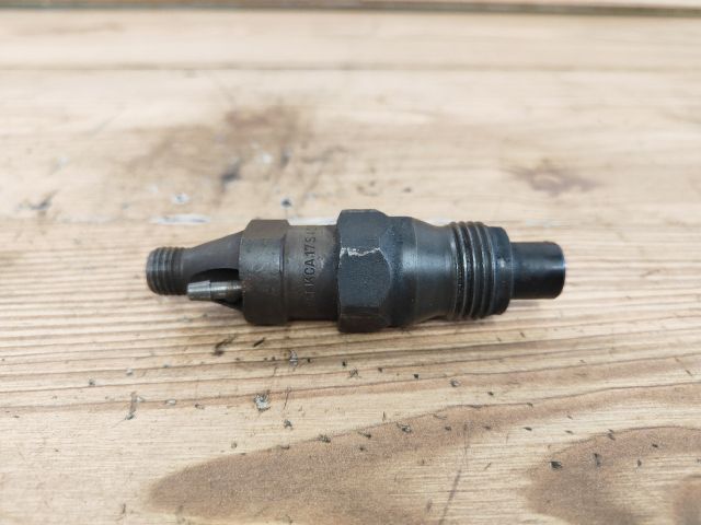 bontott DAEWOO FSO Porlasztó (1 db)