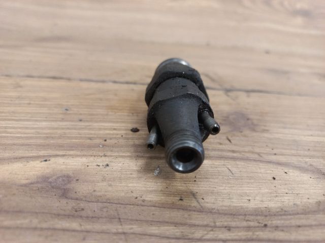 bontott DAEWOO FSO Porlasztó (1 db)