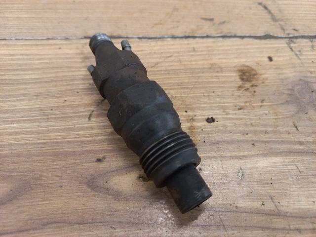 bontott DAEWOO FSO Porlasztó (1 db)