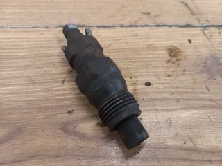 bontott DAEWOO FSO Porlasztó (1 db)