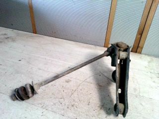 bontott DAEWOO FSO Bal első Futómű Kitámasztó