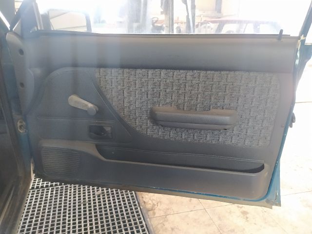 bontott DAEWOO FSO Jobb első Belső Kilincs