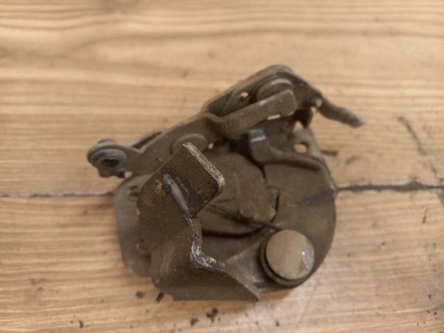 bontott DAEWOO FSO Jobb hátsó Ajtózár