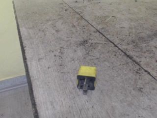 bontott DAEWOO FSO Relé