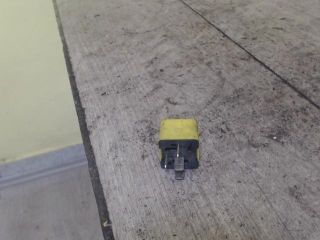 bontott DAEWOO FSO Relé