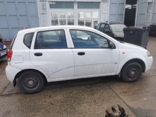 bontott DAEWOO KALOS Jobb első Csonkállvány Kerékaggyal