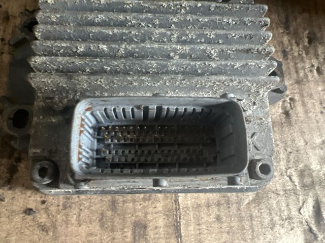 bontott DAEWOO KALOS Motorvezérlő