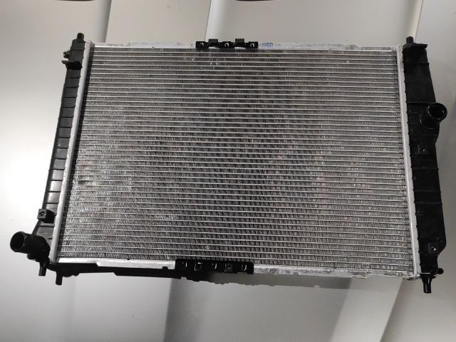 bontott DAEWOO KALOS Vízhűtő Radiátor (Klímás)
