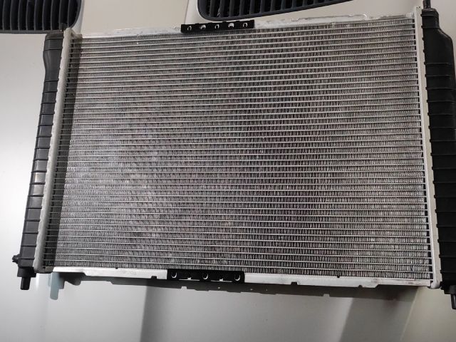 bontott DAEWOO KALOS Vízhűtő Radiátor (Klímás)