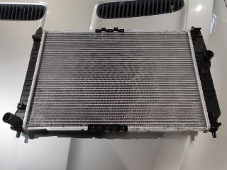 bontott DAEWOO KALOS Vízhűtő Radiátor (Klímás)